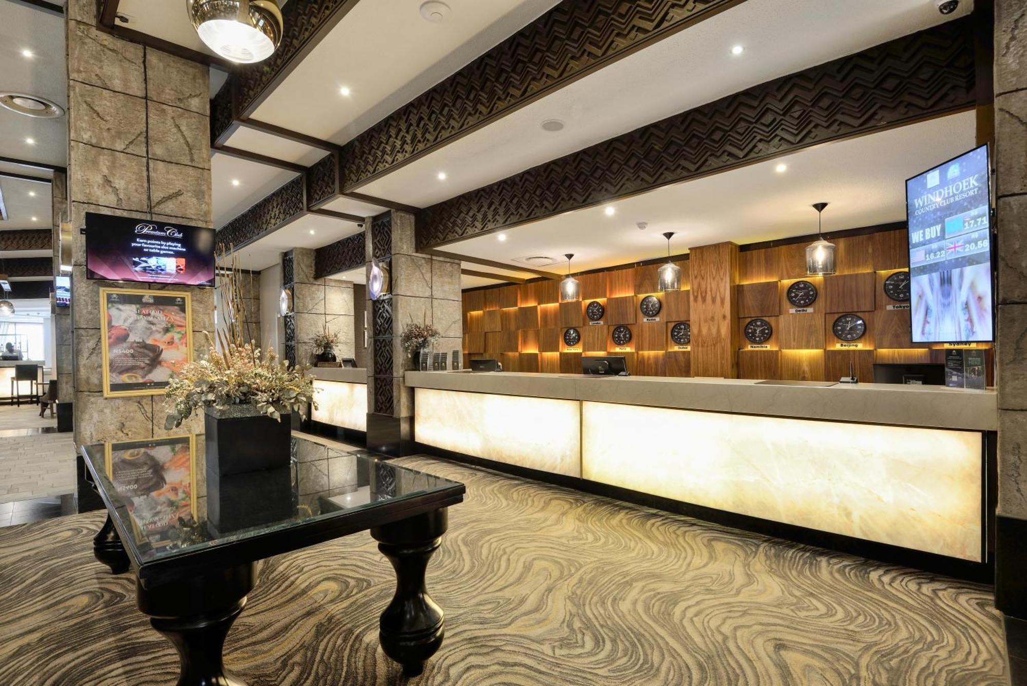 Windhoek Country Club Resort Exterior photo