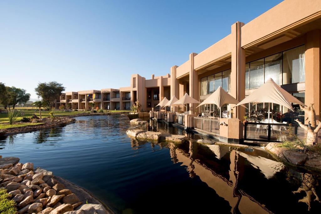 Windhoek Country Club Resort Exterior photo