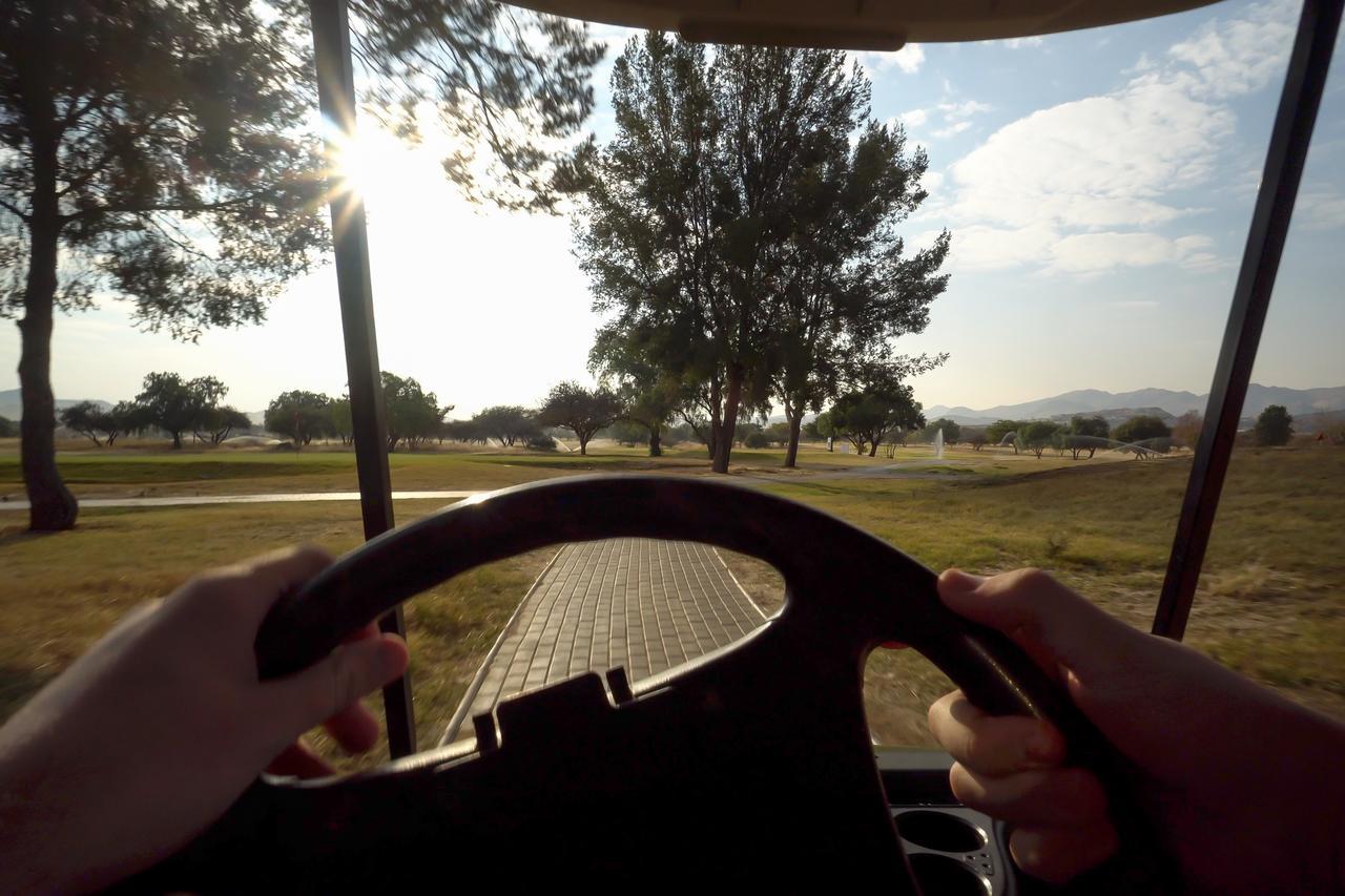 Windhoek Country Club Resort Exterior photo